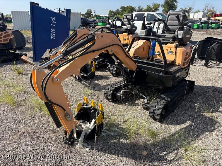 2024 Erie EM15 mini excavator