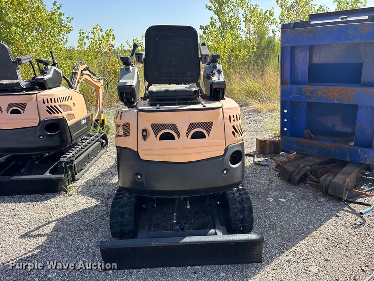 image for item ET0429 2024 Erie EM15 mini excavator