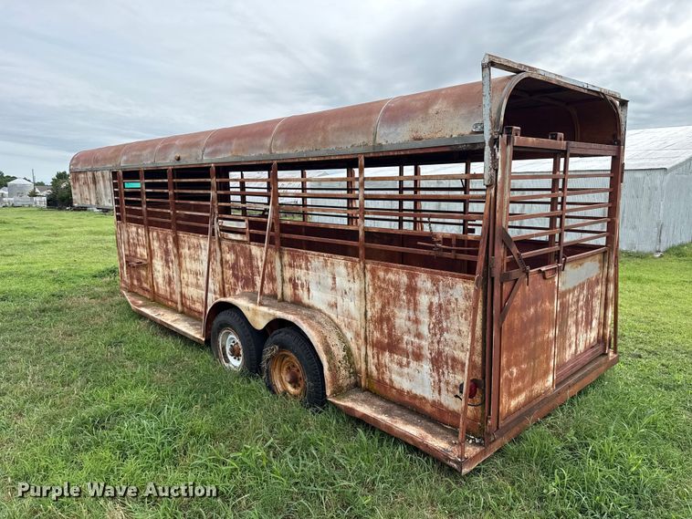 image for item ET6354 Chief's Trailer Mfg. livestock trailer