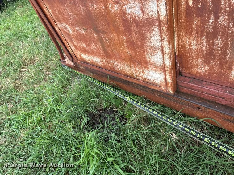image for item ET6354 Chief's Trailer Mfg. livestock trailer