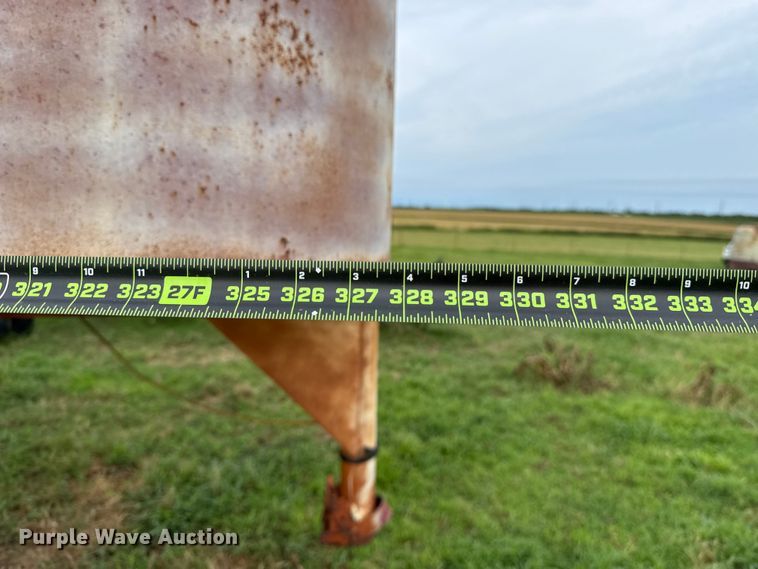 image for item ET6354 Chief's Trailer Mfg. livestock trailer