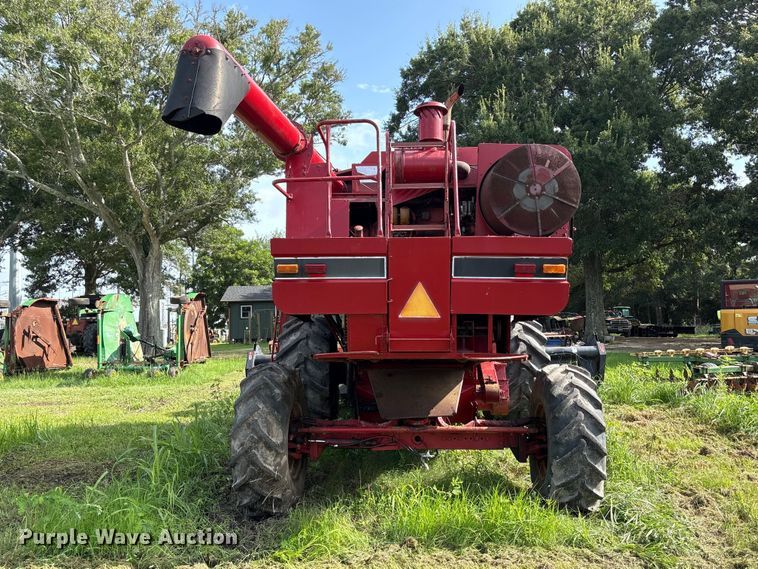 image for item EU0708 Case IH 1660 RWA combine