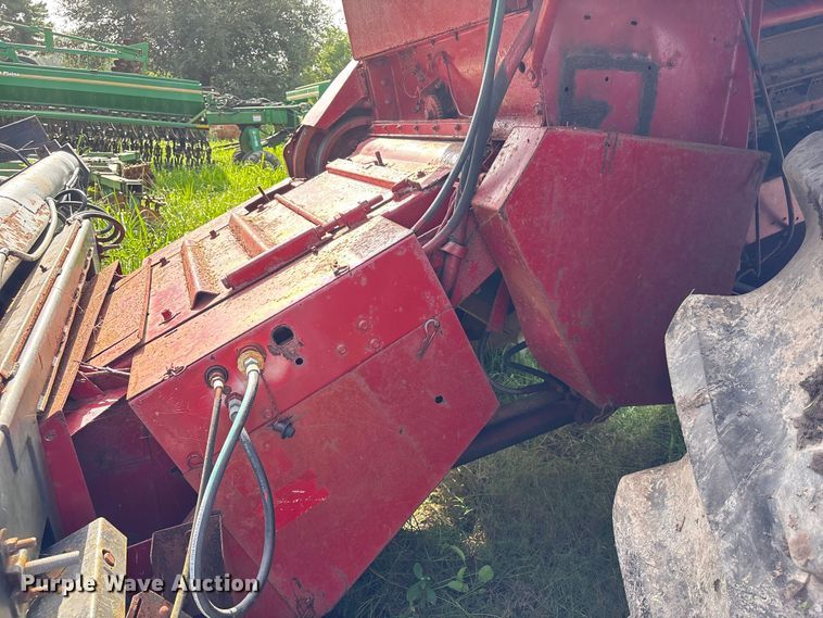 image for item EU0708 Case IH 1660 RWA combine