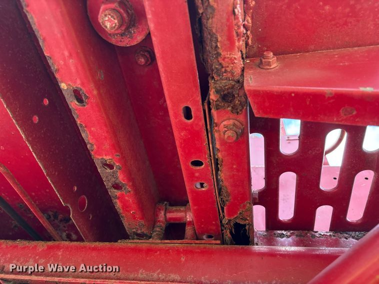 image for item EU0708 Case IH 1660 RWA combine