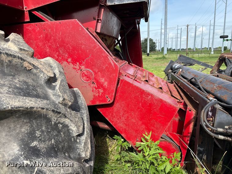 image for item EU0708 Case IH 1660 RWA combine