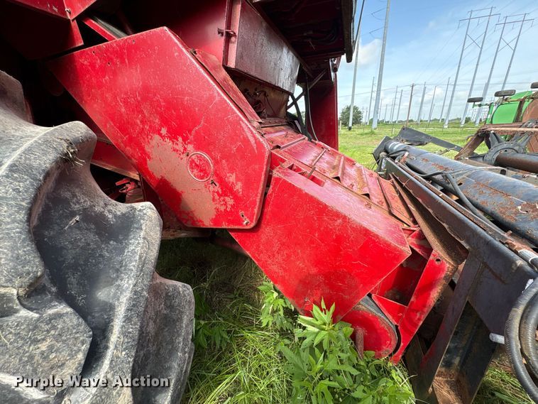 image for item EU0708 Case IH 1660 RWA combine
