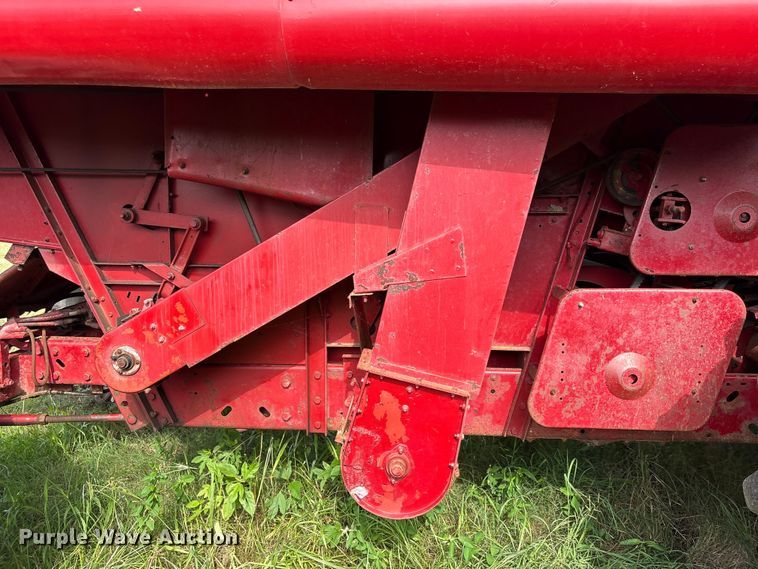 image for item EU0708 Case IH 1660 RWA combine