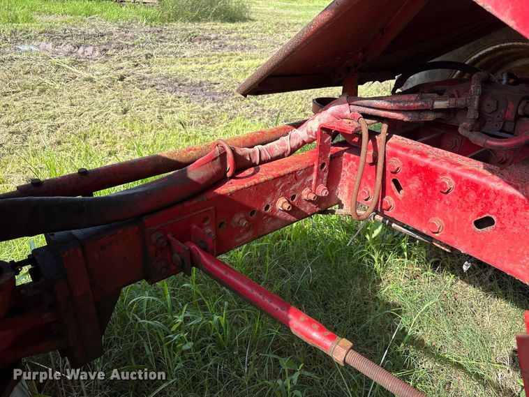 image for item EU0708 Case IH 1660 RWA combine