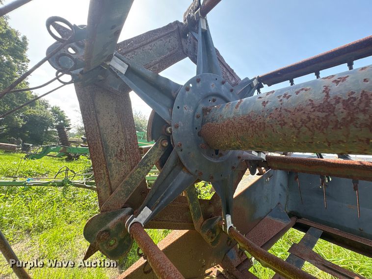 image for item EU0708 Case IH 1660 RWA combine