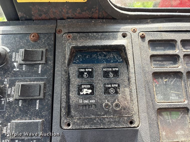 image for item EU0708 Case IH 1660 RWA combine