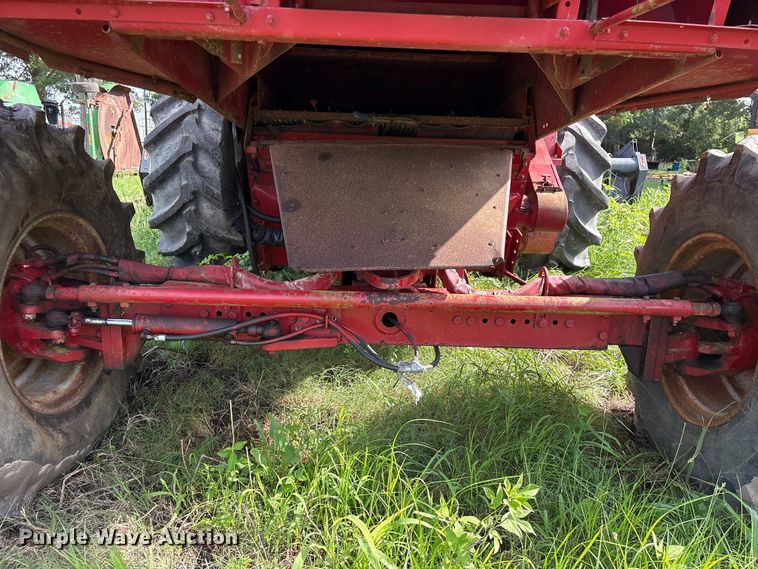 image for item EU0708 Case IH 1660 RWA combine