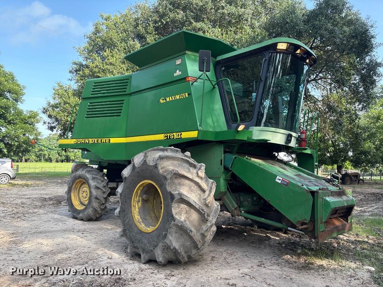 image for item EU0709 John Deere CTS II RWA combine