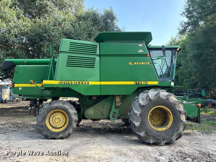 image for item EU0709 John Deere CTS II RWA combine