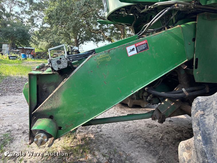 image for item EU0709 John Deere CTS II RWA combine
