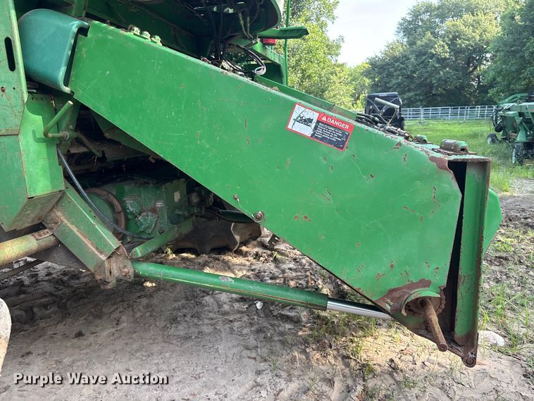 image for item EU0709 John Deere CTS II RWA combine
