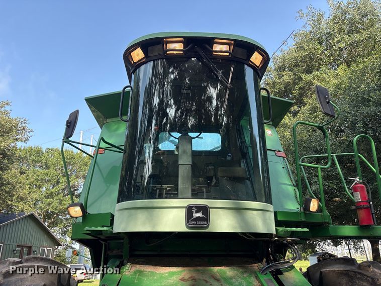 image for item EU0709 John Deere CTS II RWA combine