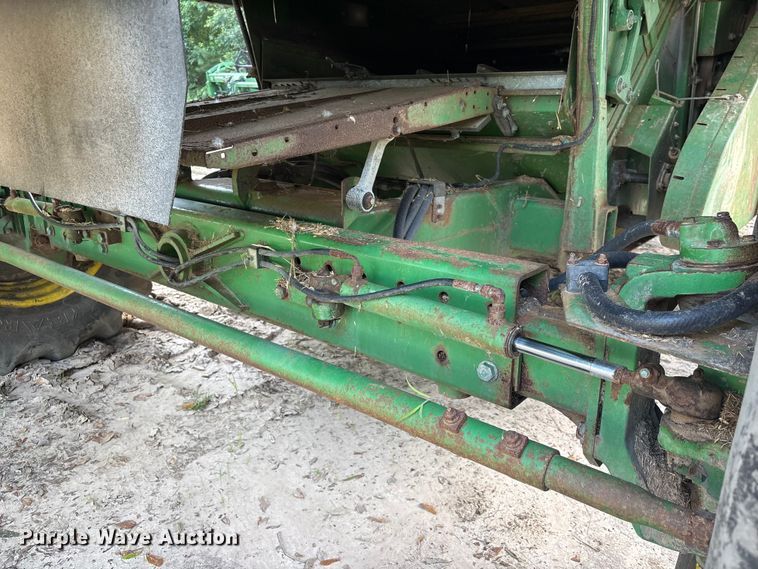 image for item EU0709 John Deere CTS II RWA combine