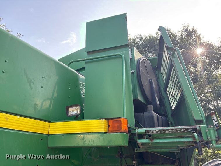 image for item EU0709 John Deere CTS II RWA combine
