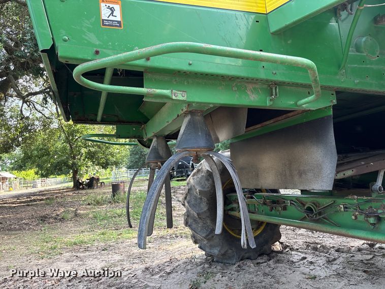 image for item EU0709 John Deere CTS II RWA combine