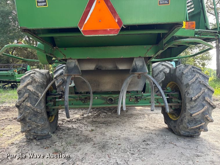 image for item EU0709 John Deere CTS II RWA combine