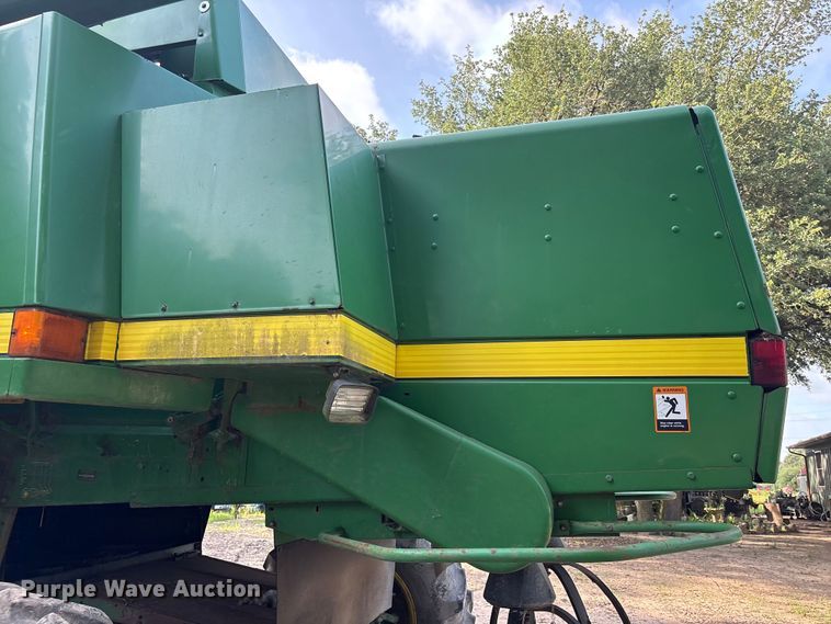 image for item EU0709 John Deere CTS II RWA combine