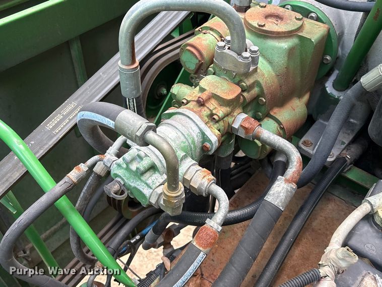 image for item EU0709 John Deere CTS II RWA combine