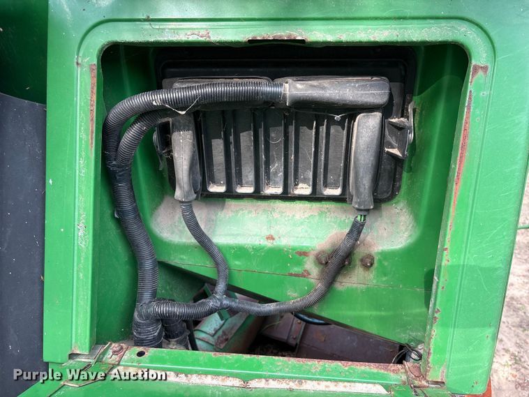 image for item EU0709 John Deere CTS II RWA combine