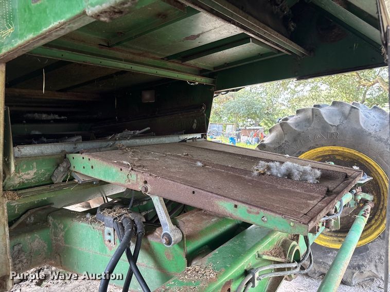 image for item EU0709 John Deere CTS II RWA combine