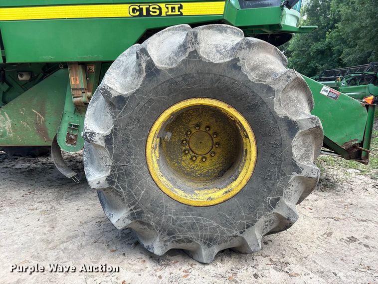 image for item EU0709 John Deere CTS II RWA combine