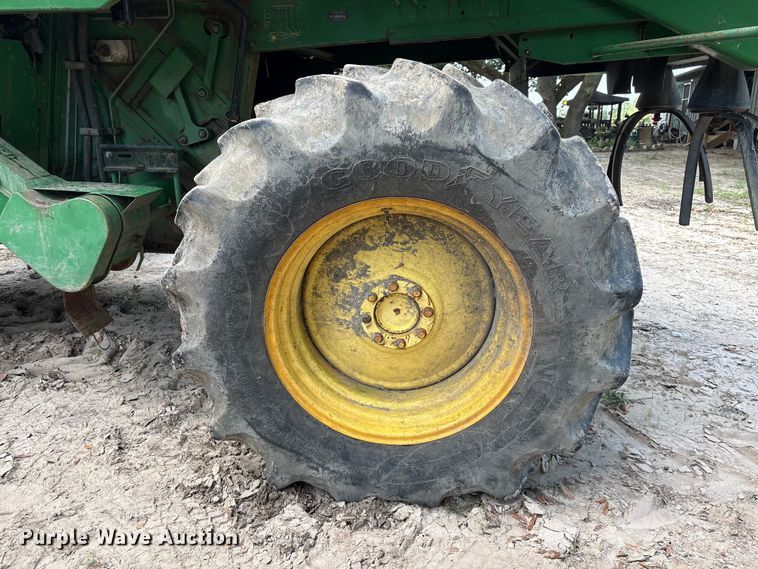 image for item EU0709 John Deere CTS II RWA combine