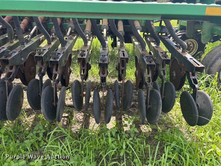 image for item EU0715 Great Plains 3S-4000 grain drill