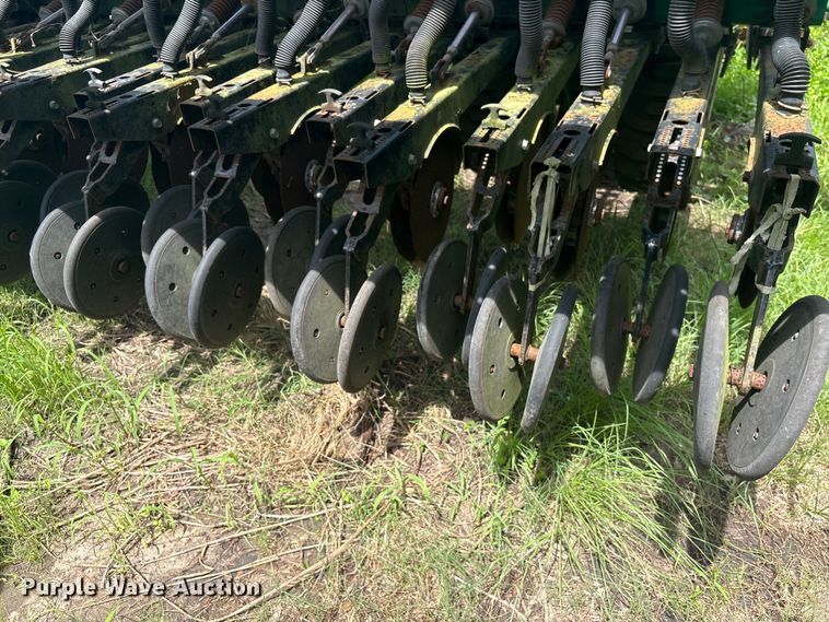 image for item EU0715 Great Plains 3S-4000 grain drill