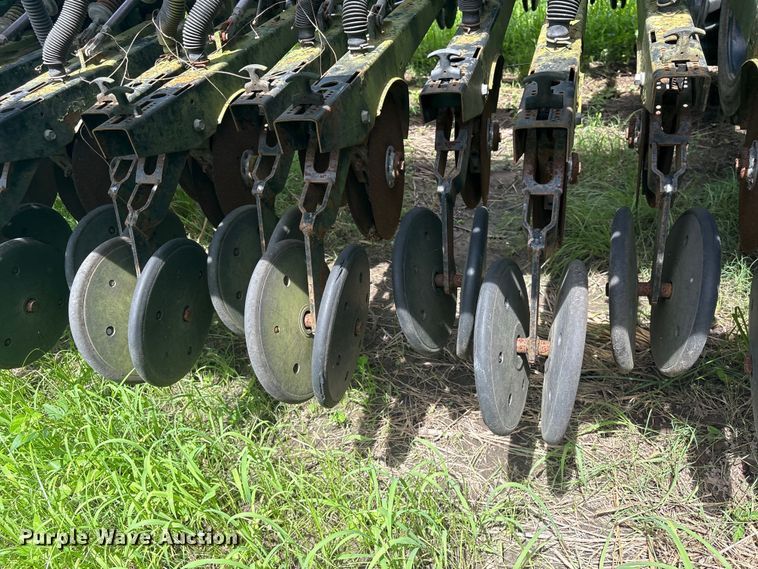 image for item EU0715 Great Plains 3S-4000 grain drill