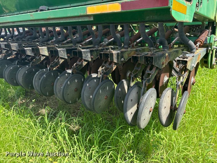 image for item EU0715 Great Plains 3S-4000 grain drill