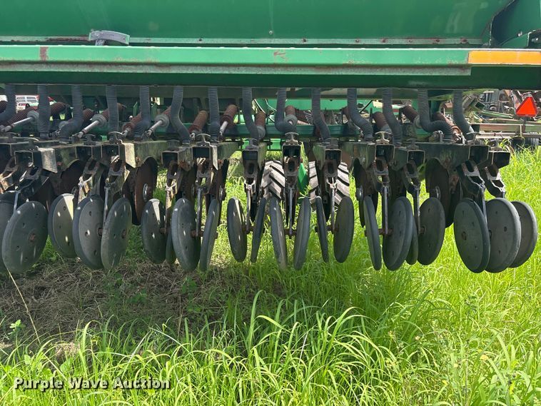 image for item EU0715 Great Plains 3S-4000 grain drill