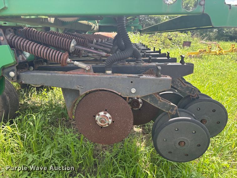 image for item EU0715 Great Plains 3S-4000 grain drill