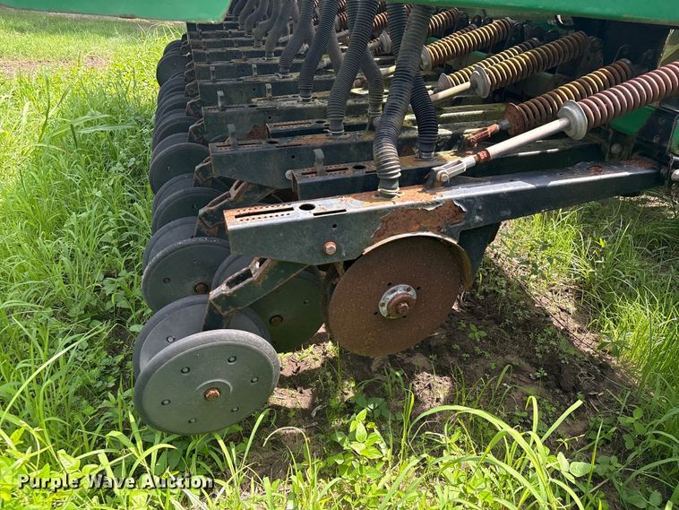 image for item EU0715 Great Plains 3S-4000 grain drill