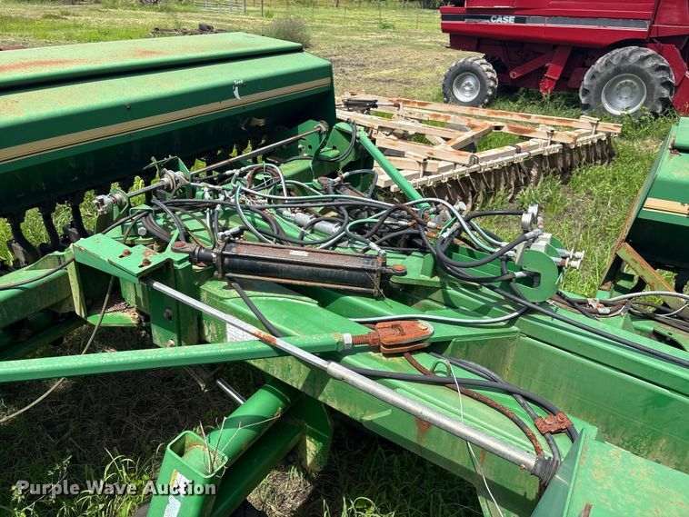 image for item EU0715 Great Plains 3S-4000 grain drill