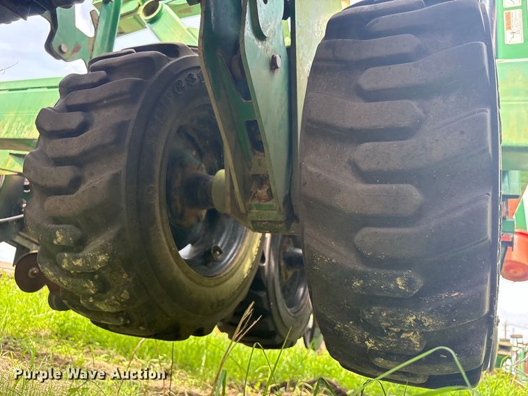image for item EU0715 Great Plains 3S-4000 grain drill
