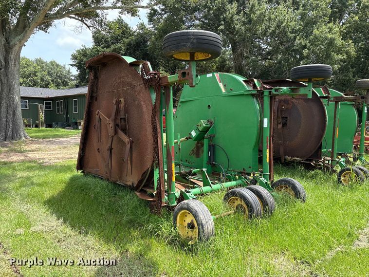 image for item EU0717 John Deere HX20 batwing rotary mower