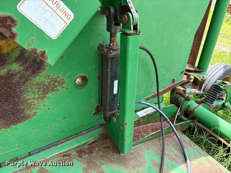 image for item EU0717 John Deere HX20 batwing rotary mower