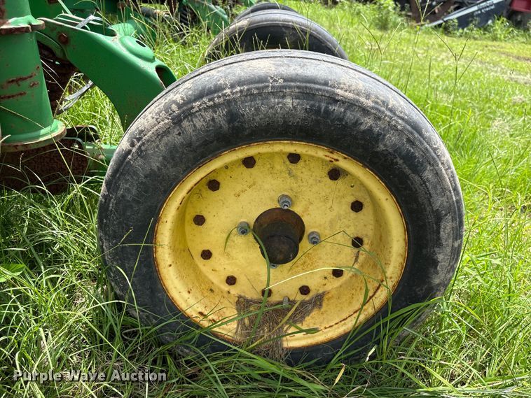 image for item EU0717 John Deere HX20 batwing rotary mower