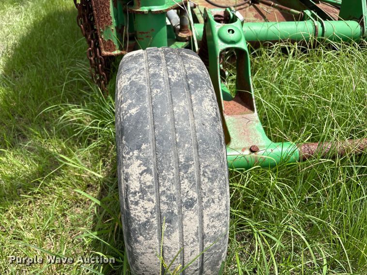 image for item EU0717 John Deere HX20 batwing rotary mower