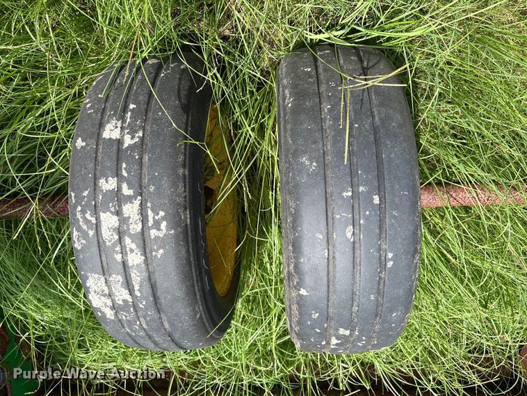 image for item EU0717 John Deere HX20 batwing rotary mower