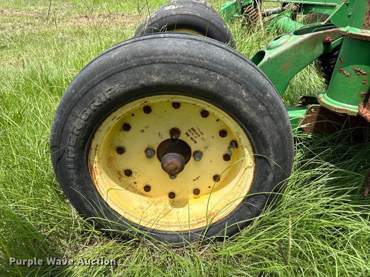 image for item EU0717 John Deere HX20 batwing rotary mower