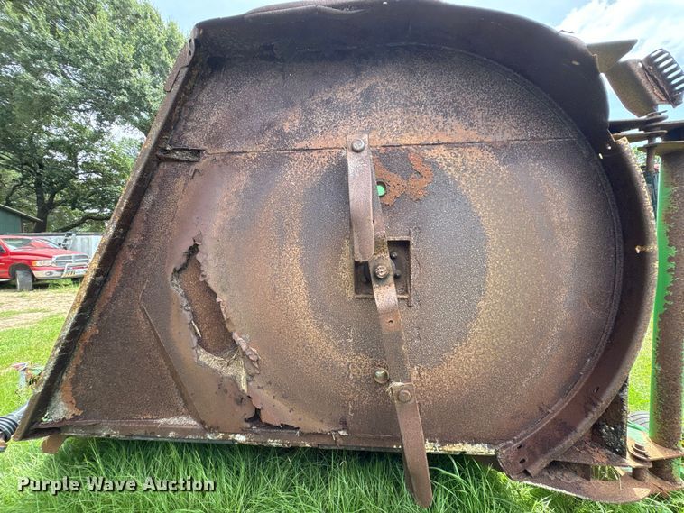 image for item EU0718 John Deere HX20 batwing rotary mower