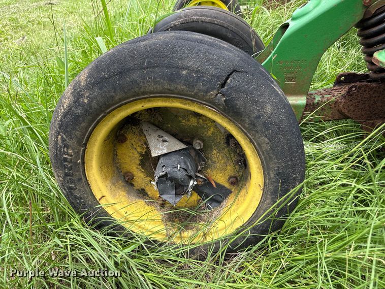 image for item EU0718 John Deere HX20 batwing rotary mower