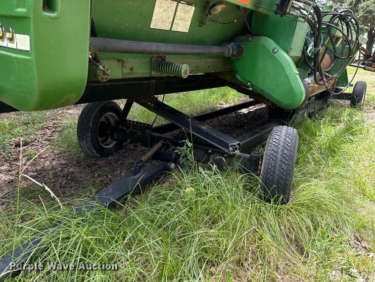 image for item EU0719 John Deere 925D draper head