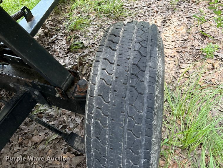image for item EU0719 John Deere 925D draper head