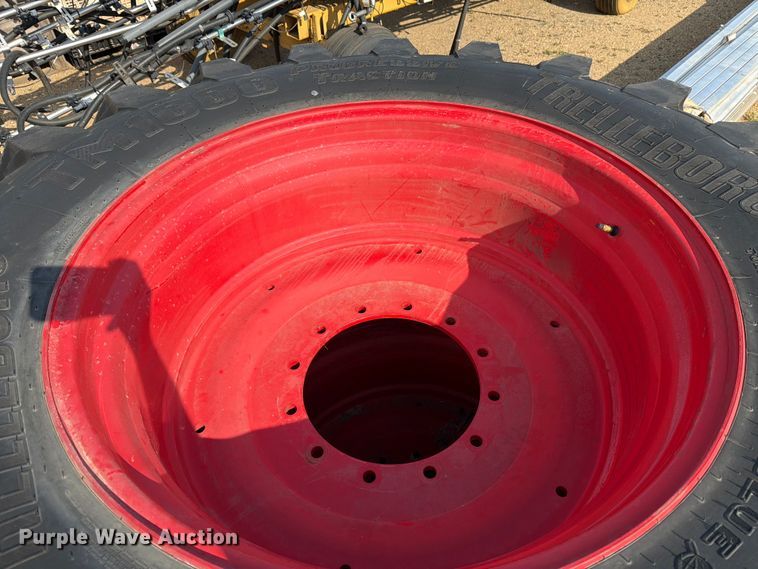 image for item EU5849 (4) Fendt 1050 tractor tires and wheels